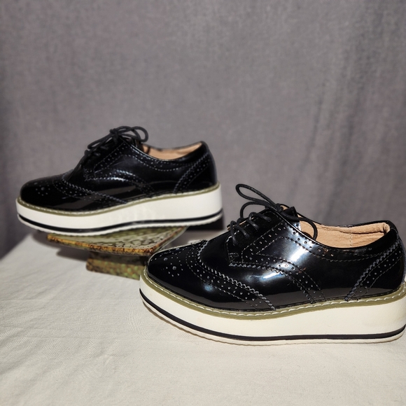 Dadawen Black and White Platform Oxford Size 37  6/6.5 - Picture 2 of 12